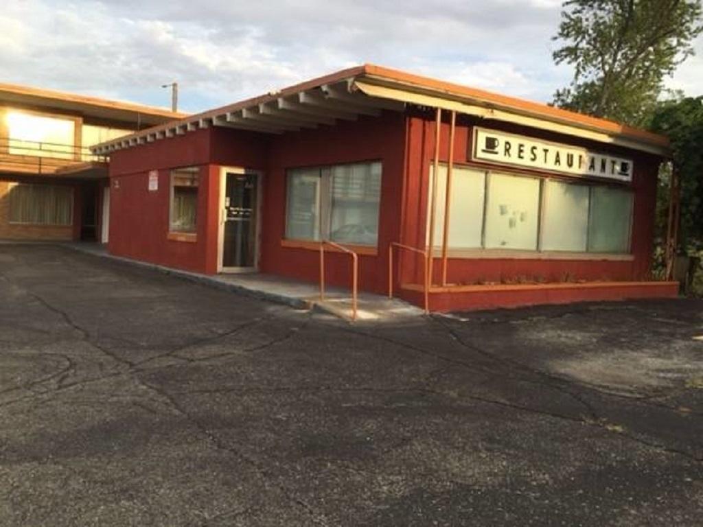 Statesman Inn Terre Haute Exterior photo